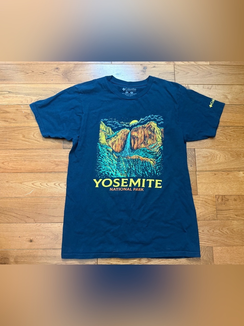 🖤Columbia Men’s Yosemite Park Print T-Shirt